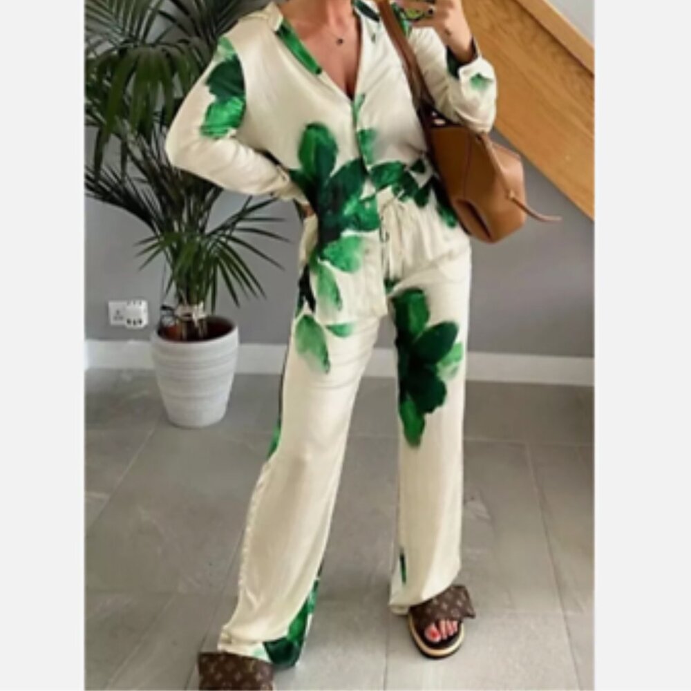 Zara FLowy Printed Pants